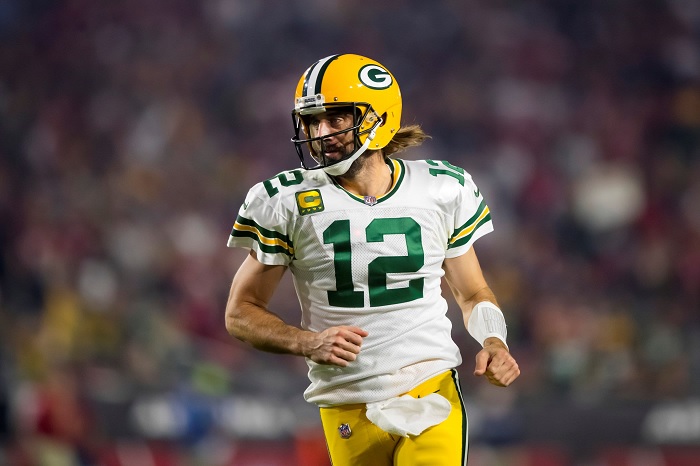  How a comment from Aaron Rodgers could be to blame for the holdup on trade between Packers and Jets