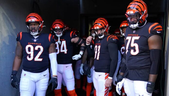 Bengals veteran's decision leads to a friendly wager being paid