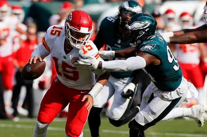NFL analyst breaks down the good and bad in the Chiefs' 2023 schedule