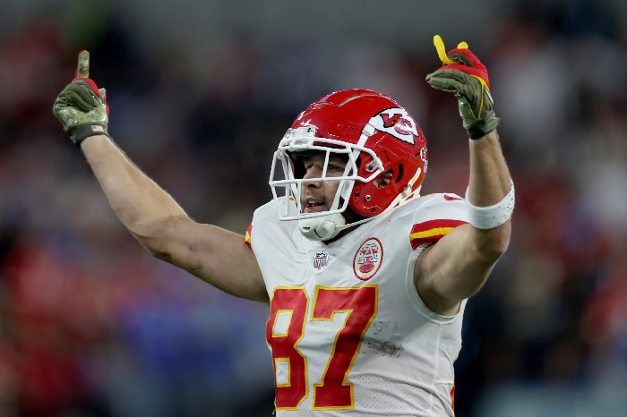 Former All-Pro TE says Travis Kelce is in the GOAT conversation