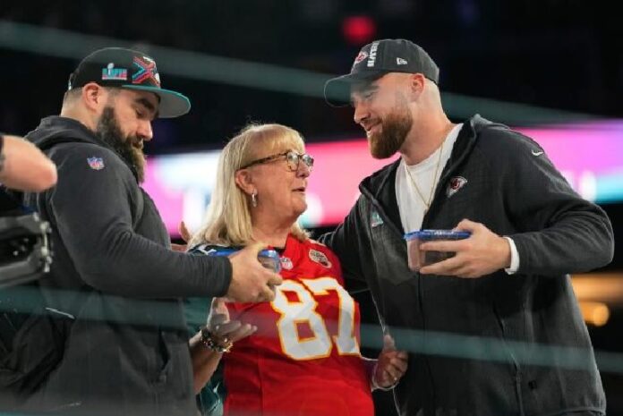 Donna Kelce Spotted in Cincinnati to Support Jason and Travis Kelce live Podcast Event